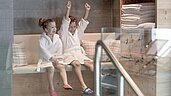 Wellnessbereich im Familienhotel Gorfion in Liechtenstein mit Sauna und Ruhebereich.