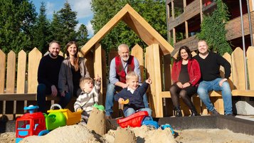 Die Gastgeberfamilie Brandl im Familienhotel Ulrichshof im Bayerischen Wald