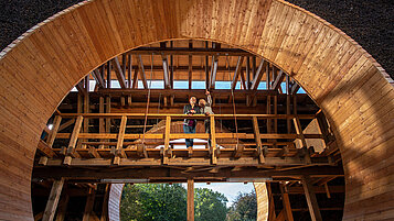 Der Holzkreis im Sauerland lädt zum Staunen ein und ist ein echter Ausflugstipp für jede Familie.
