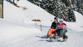 Vorarlberg im Winter: Herrliche Rodelbahnen erwarten euch in Bezau.