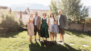 Gastgeberfamilie im Familienhotel Adler Familien- & Wohlfühlhotel in Tirol.