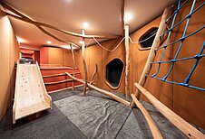 Der Indoorspielplatz im Family Home Alpenhof in Südtirol.