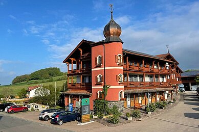 Ansicht des Nebenhauses des Familienhotels Der Böhmerwald.