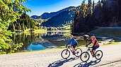 Radfahren im Sommer rund um das Familienhotel Zauchenseehof im Salzburger Land