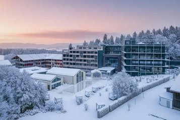 Die Haus Ansicht vom Ulrichshof im Winter.