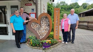 Ein Foto von den Gastgebern im Familienhotel Monikas Ferienhof Sauerland.