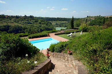 Ferienhaus Pietrafitta mit Pool im Familienhotel Castellare di Tonda in der Toskana.