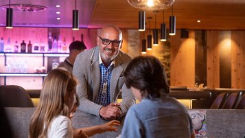 Gastgeber des Familienhotels Das Bayrischzell Herr Kirchhoff.
