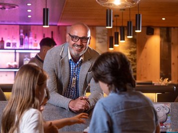 Gastgeber des Familienhotels Das Bayrischzell Herr Kirchhoff.