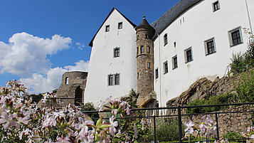 Ausflugstipp im Ergebirge: Eintauchen in die märchenhafte Welt der Schlösser ein im Osterzgebirgemuseum im Schloss Lauenstein.