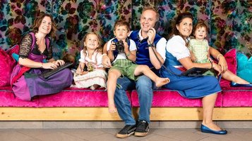 Gastgeberfamilie vom Familienhotel Galtenberg Family & Wellness Resort in Tirol.