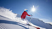 Winter im Salzburger Land: Skifahren auf idealer Piste in Sportgastein.