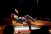 Tänzer der Dance Crew im Zirkus Roncalli